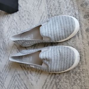 Keds Dream Foam Slip On Womans Size 6.5